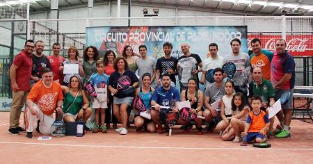 Imagen Cata Tenorio y Delfi Brea contribuyen a despedir hasta la próxima edición el Circuito Provincial de Pádel Indoor