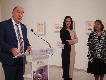 Imagen La voz pictórica más callada de Esteban Vicente conmemora los veinticinco años de existencia del Museo de Arte Contemporáneo en la exposición ‘Las voces de tu voz’